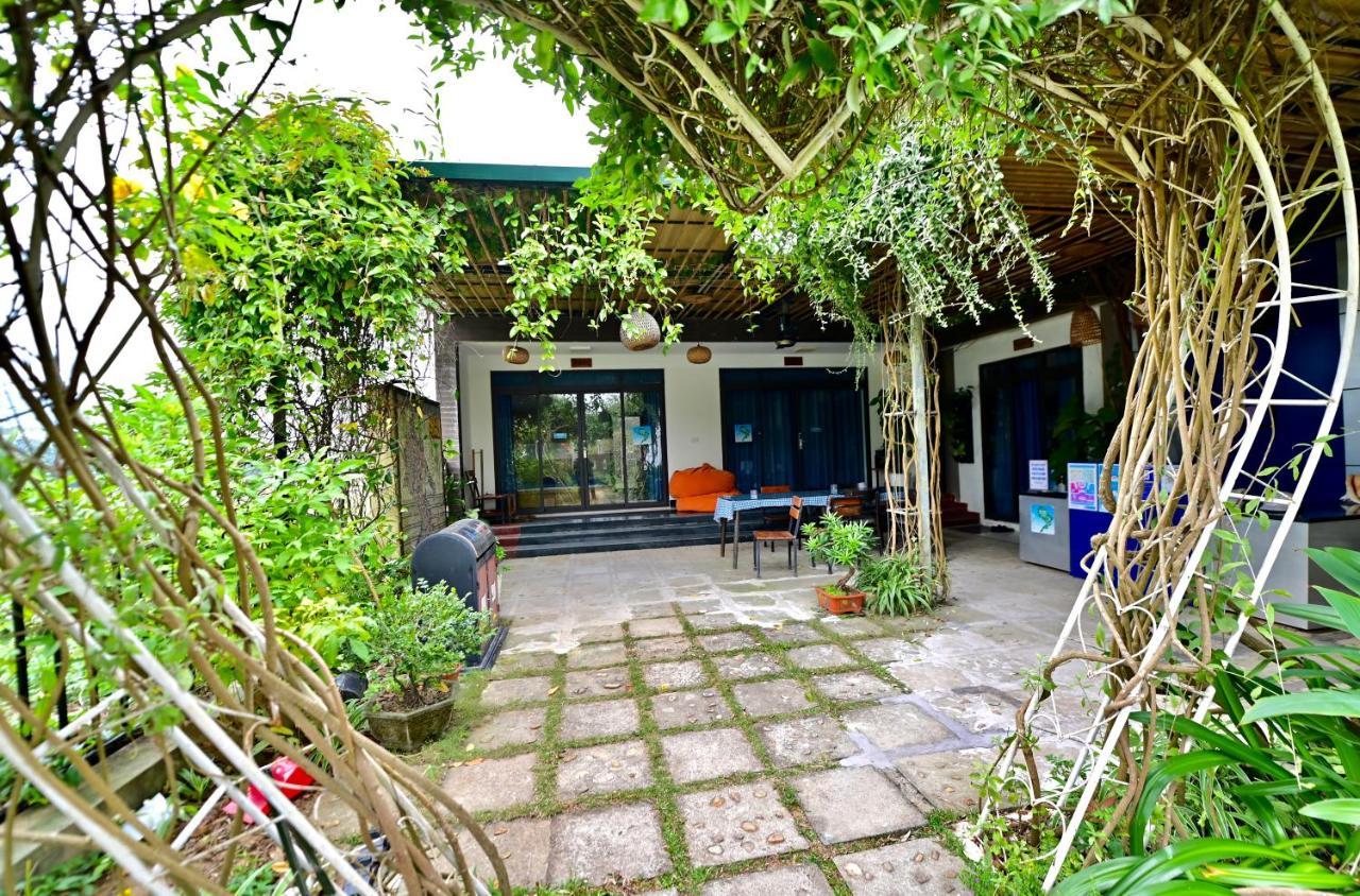 Coto Center Homestay Dao Co To Exterior foto